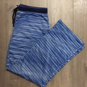 NWT KAREN NEUBURGER ENCORE CAPRI BLUE STRIPE PAJAMAS MEDIUM RETAILS $60.00 NWT KAREN NEUBURGER ENCORE CAPRI BLUE STRIPE PAJAMAS MEDIUM RETAILS $60.00